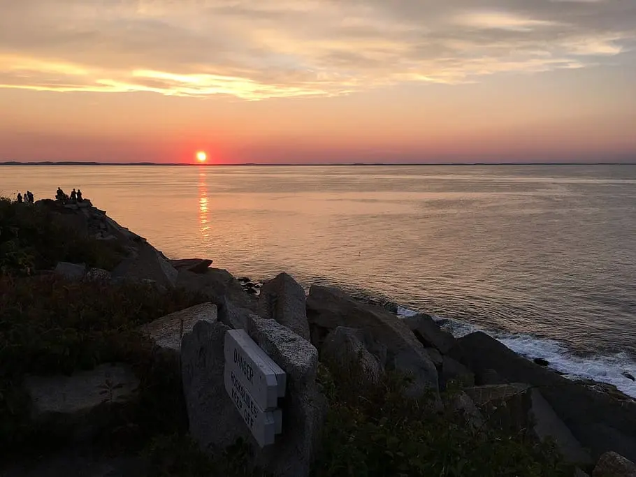 14 Free Romantic Things to Do in Massachusetts for Couples 2 Halibut Point State Park