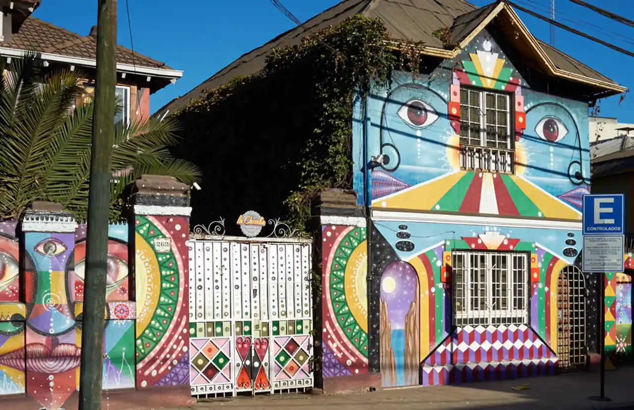 10 Unique Things to Do in Santiago Chile 6 Bohemian Barrio Bellavista