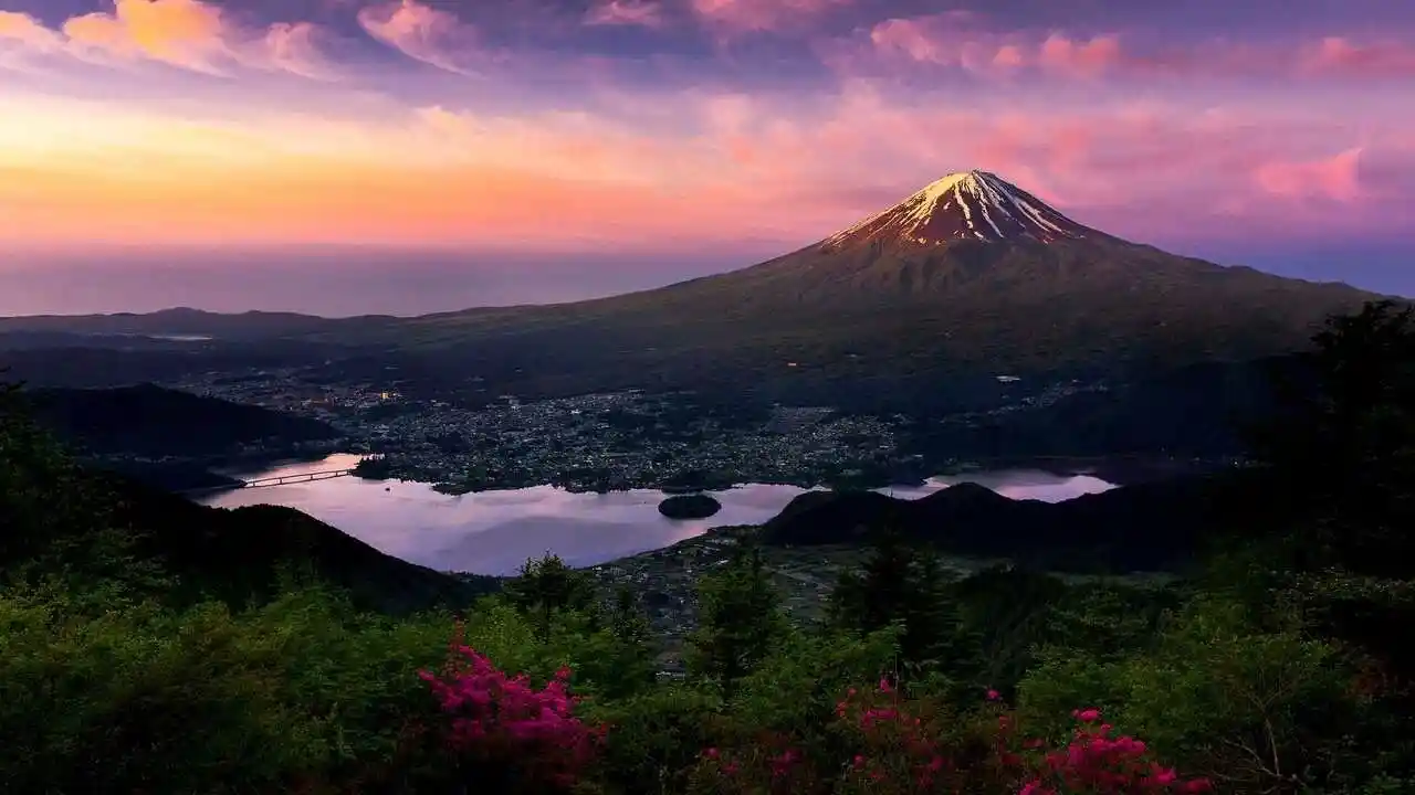 Mount Fuji from Tokyo: Ultimate 2025 Day Trip Guide for Yanks 2 Mount Fuji 1