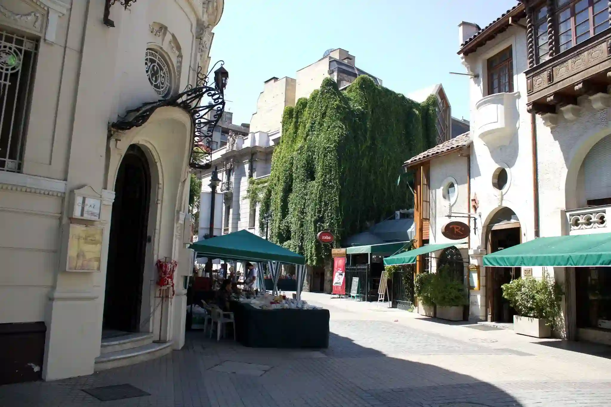 10 Unique Things to Do in Santiago Chile 9 Santiago de Chile Barrio Lastarria 1