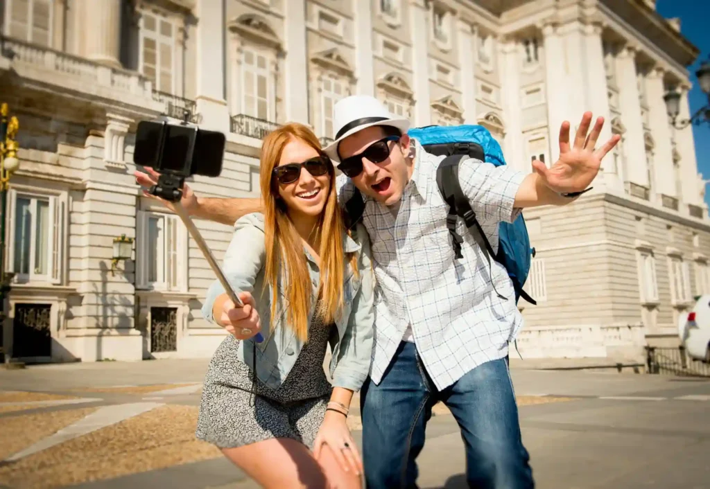 How American Tourists Can Stay Safe in Casablanca