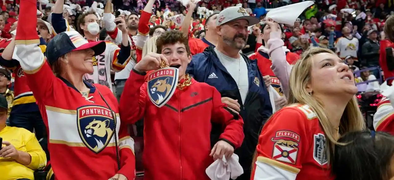Planning Florida Panthers Travel Packages: An Ultimate Guide 6 Planning Your Itinerary Around the Game