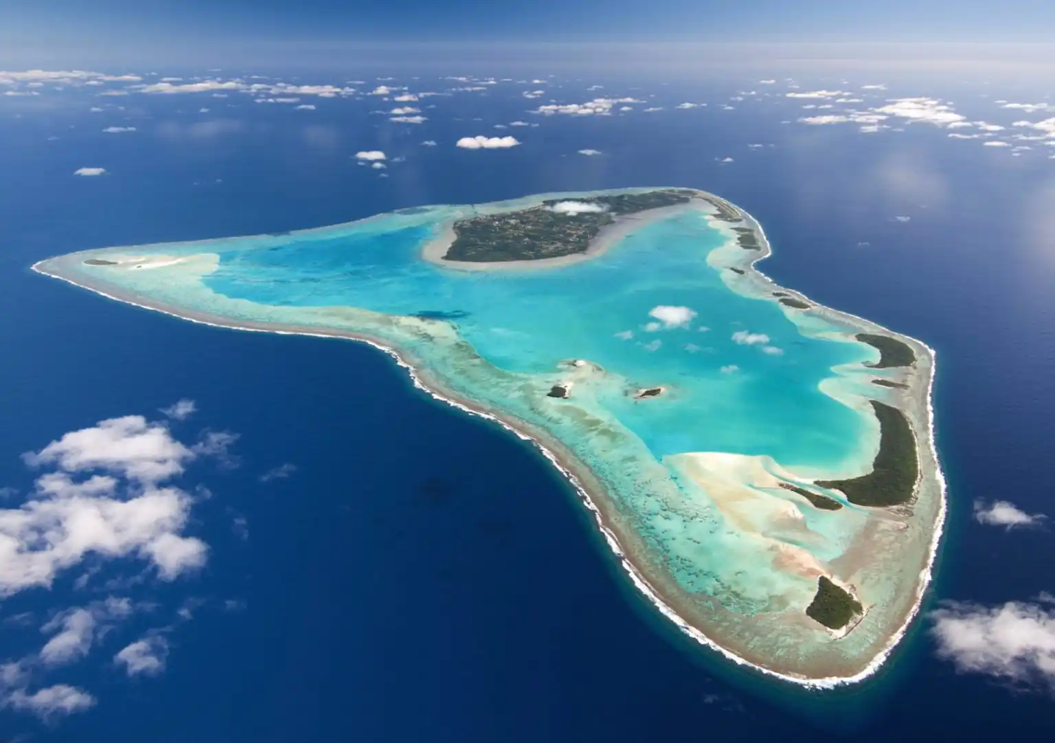12 Unreal Places With Clearest Ocean Water in the World 8 Aitutaki Lagoon Cook Islands
