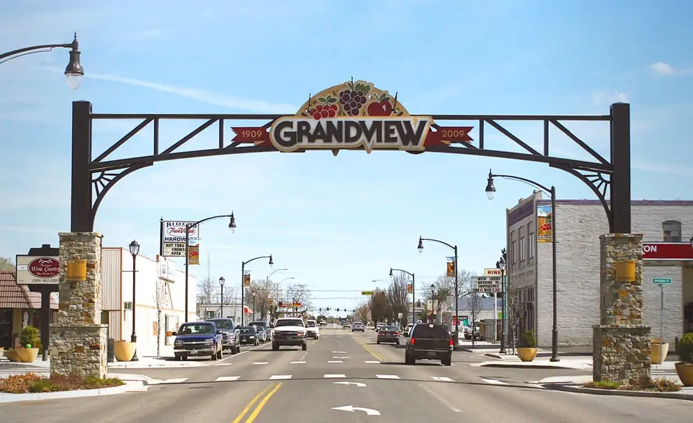 Antique Alley Grandview: When to Go & What to Know 7 Alley Grandview