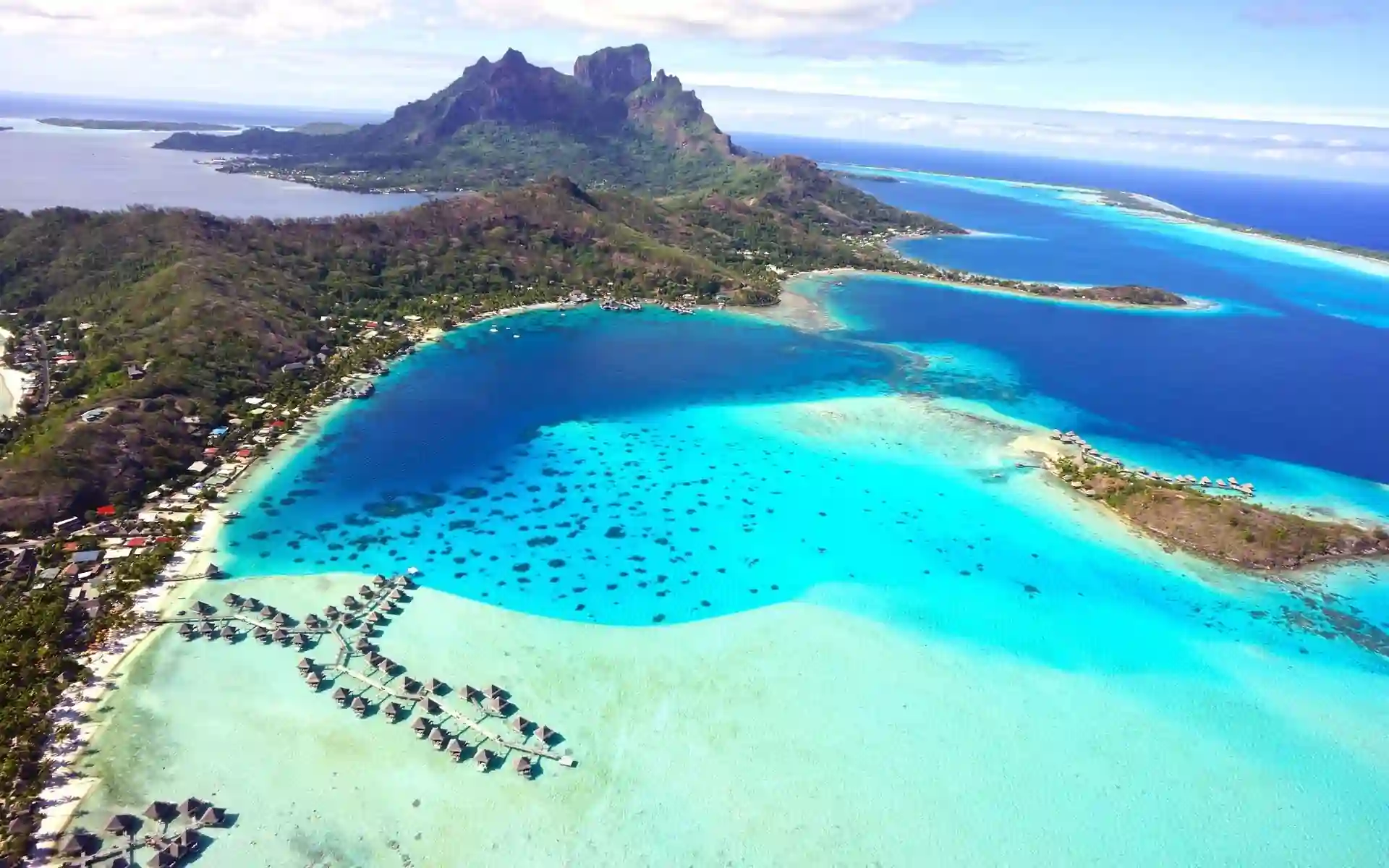 12 Unreal Places With Clearest Ocean Water in the World 5 Bora Bora French Polynesia