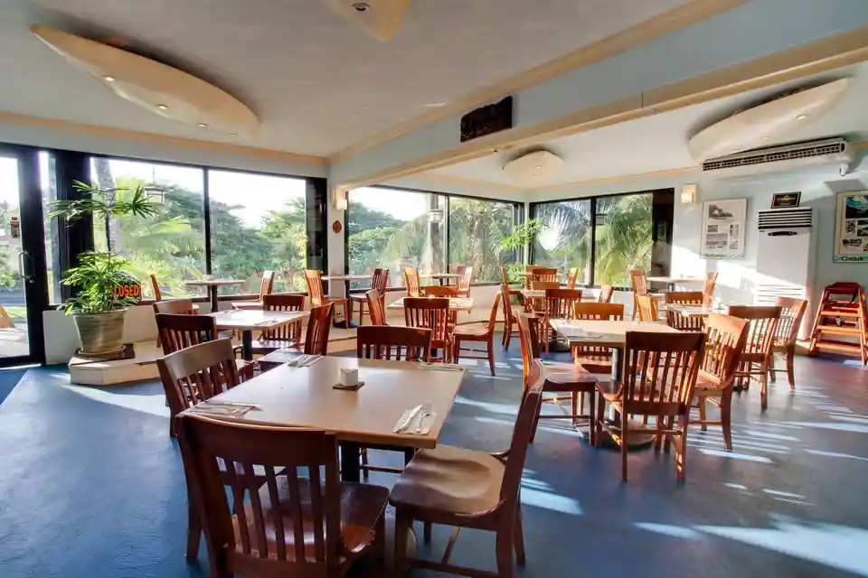What Are Two Tourist Destinations in Guam You Shouldn’t Miss? 5 Proa Restaurant