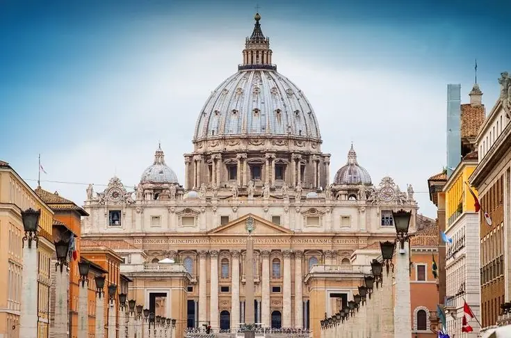 Visiting St. Peters Basilica Roman Catholic Church