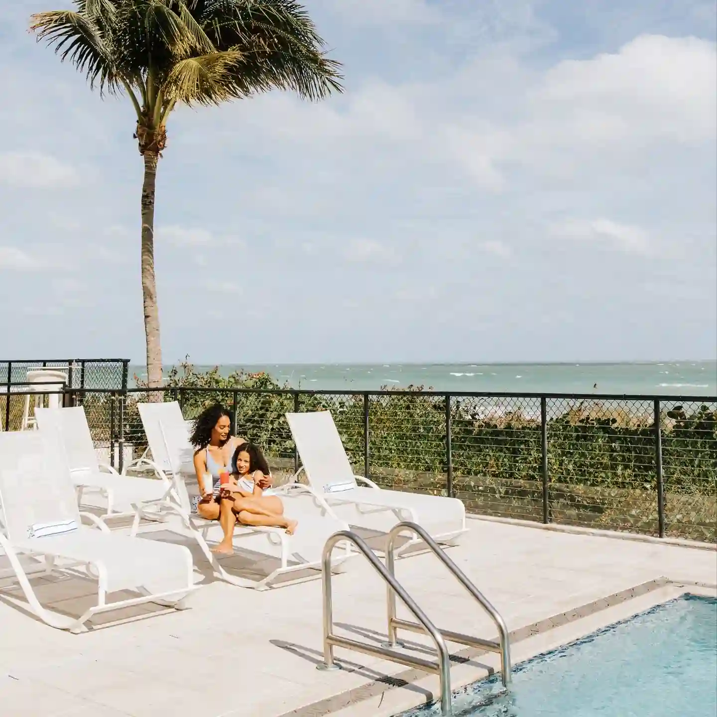 Why Hutchinson Shores Resort and Spa Is Florida’s Hidden Gem? 6 Pools Beachfront Outdoor