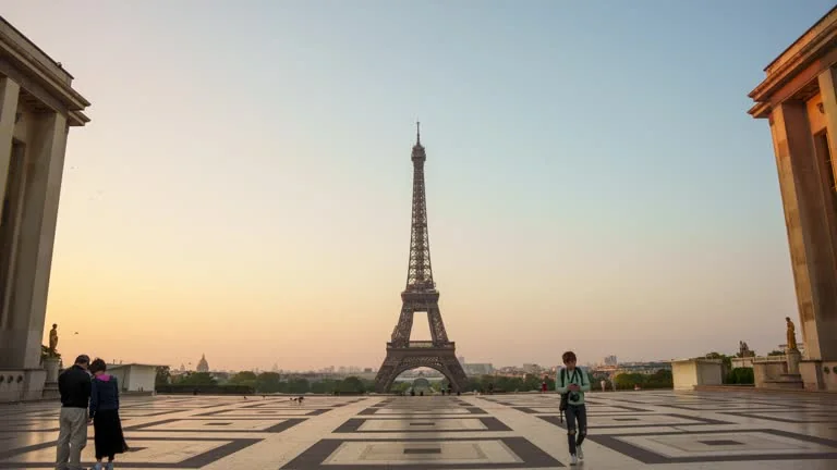 My Paris Itinerary 7 Days: Tried-and-Tested Route for First-Timers 17 Trocadero Farewell Walk
