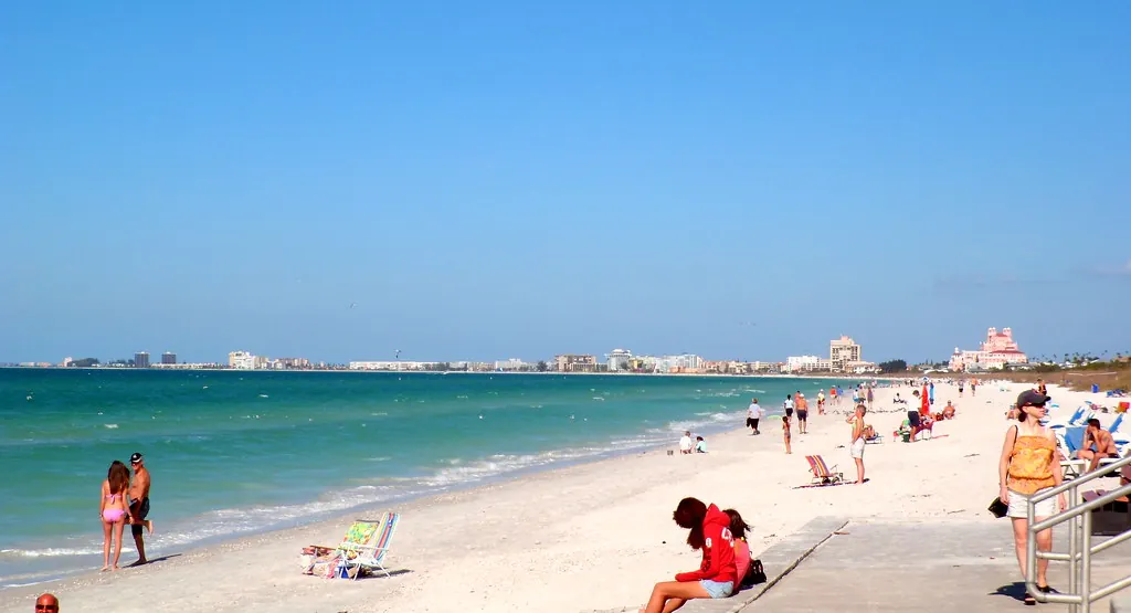 12 White Sand Beaches in Florida That Feel Like the Caribbean – Updated 2025 7 Mexico Beach – The Quiet Gulf Treasure