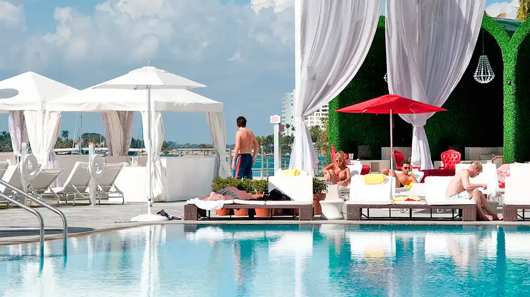 Why Mondrian South Beach Miami Is the Most Instagrammable Hotel? 8 Mondrian vs Other Miami Hotels