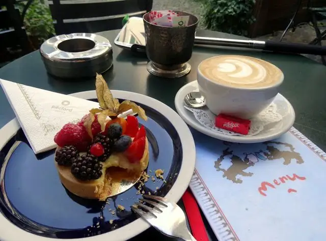 Sip Hot Chocolate at Cafe Sprungli or Cafe Schober