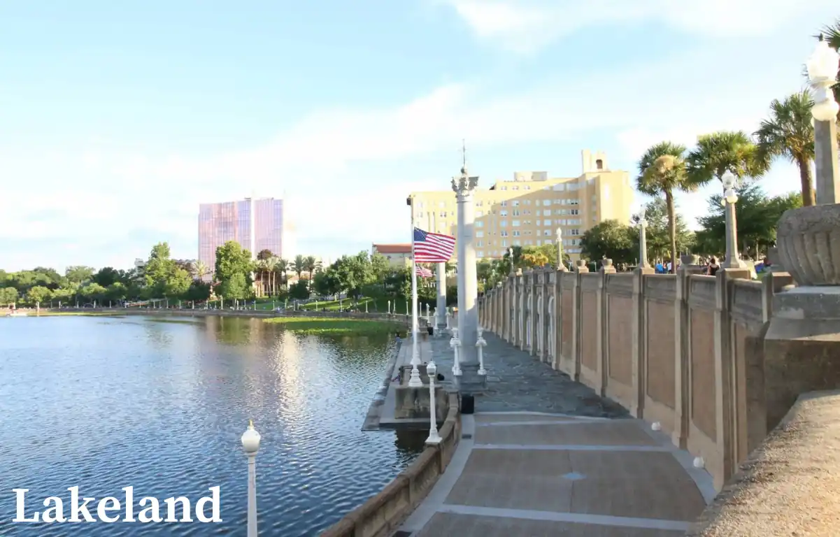 15 Cheapest Places to Visit in Florida in 2026, Ranked by Cost 14 Lakeland